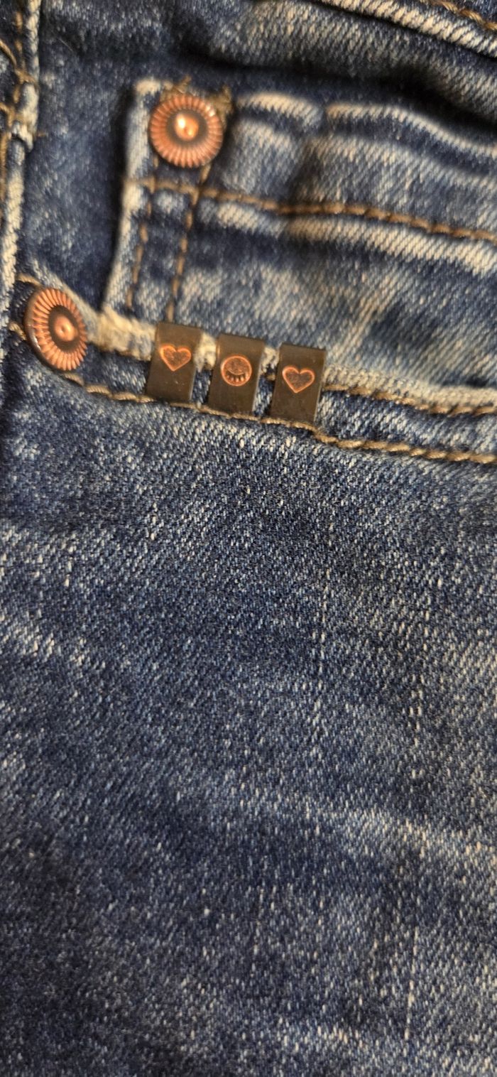 Jean Wiya Femme – Design italien 🇮🇹 – Slim effet usé & détails stylés – Taille M (38/40) - photo numéro 3