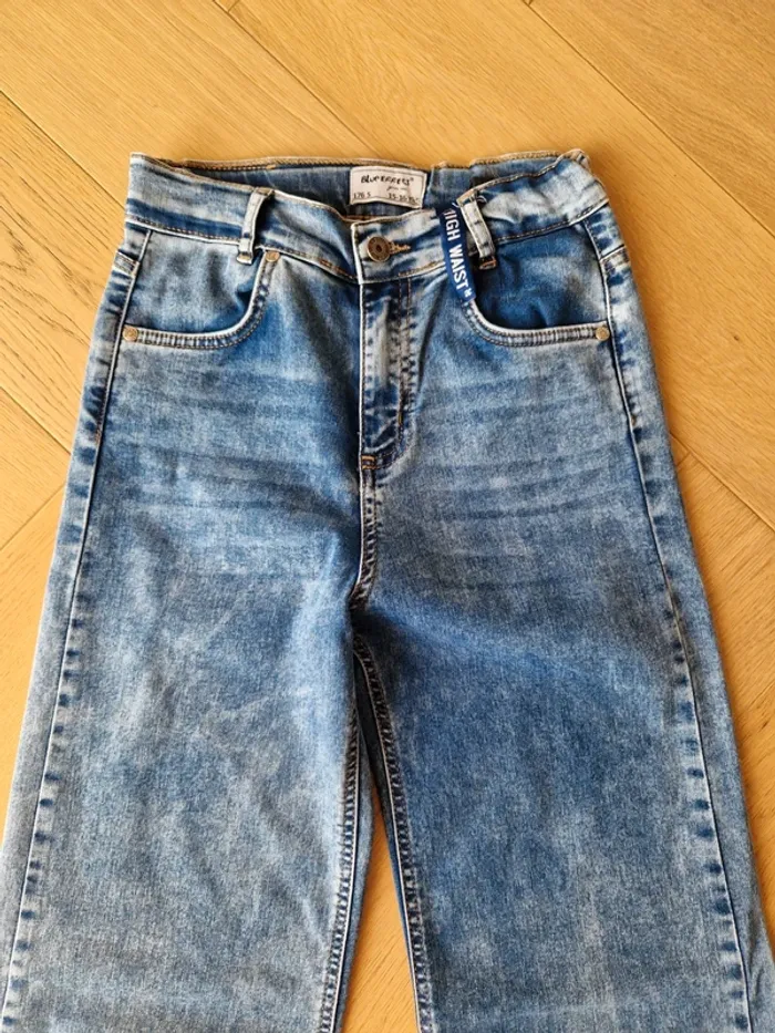 Jean fille marque  Blue Effect High waist 15 / 16 ans - photo numéro 2