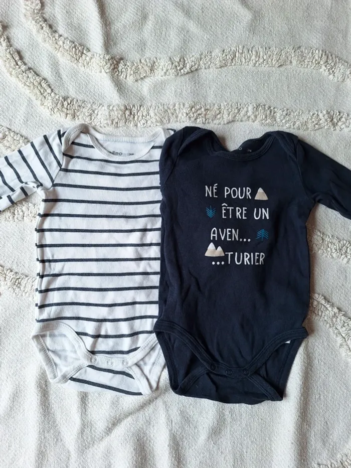 Lot body garçon 24 mois - photo numéro 2