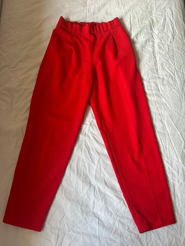 Pantalon rouge