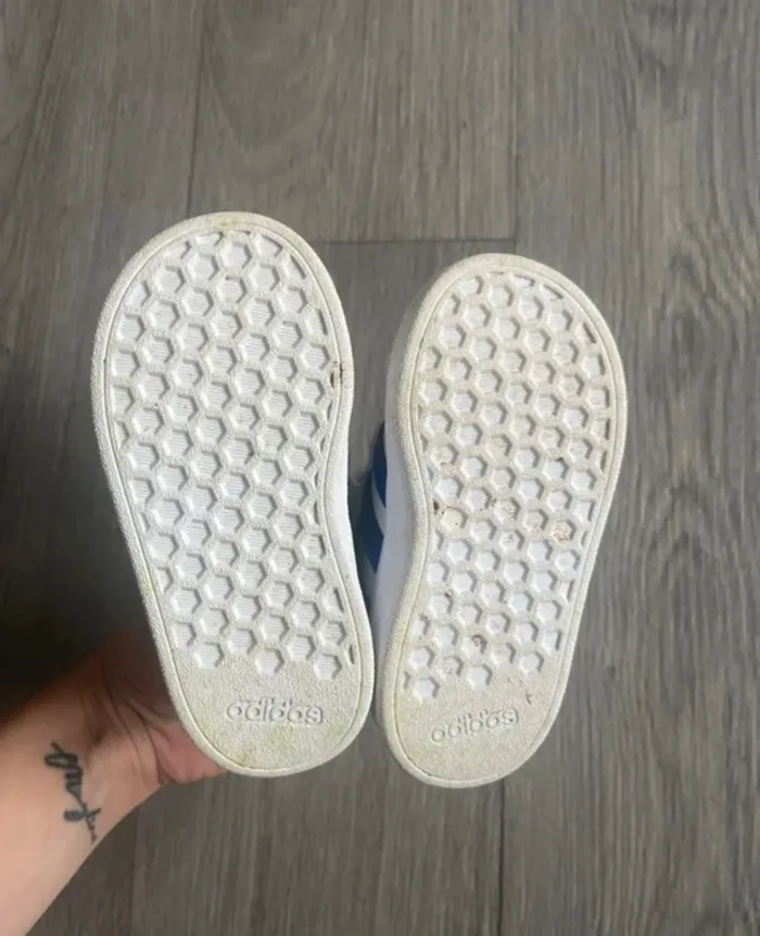 Basket Adidas grand court 2.0 (P.21) - photo numéro 2