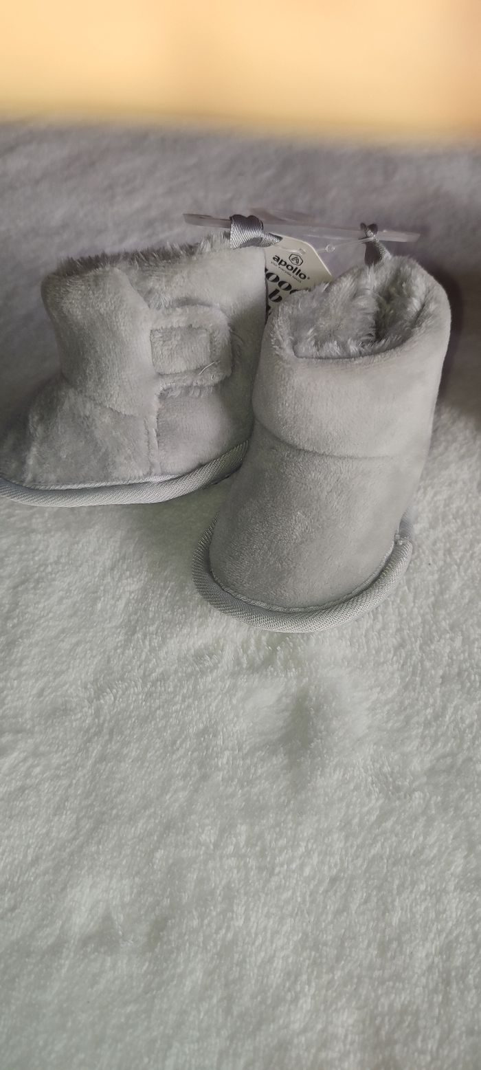 Lot boots et chaussons - photo numéro 3