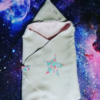 Nid d'ange Cocoon rose étoilé 0-6 mois