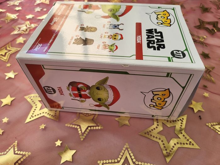 Pop rare collection Yoda wars star de Noël 🎄 🎅 - photo numéro 4