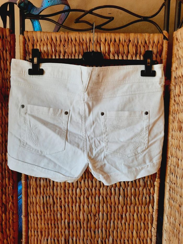 Short Mim blanc 38 - photo numéro 3