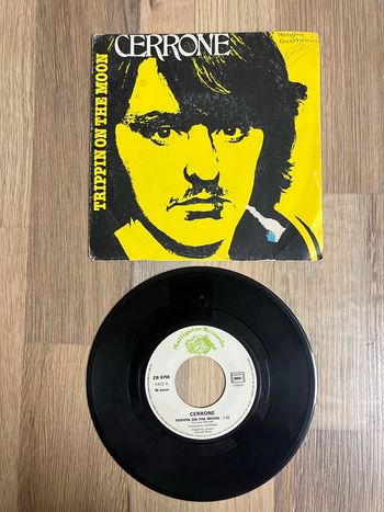Vinyle 45 tours-Cerrone-Trippin on the moon