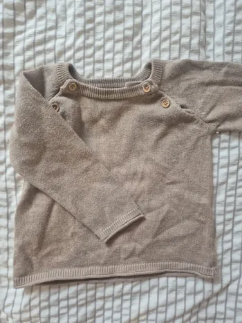 Pull marron mango