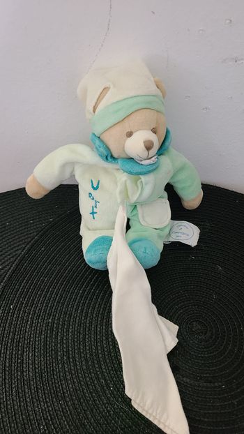 Doudou et compagnie pantin ours vert mouchoir