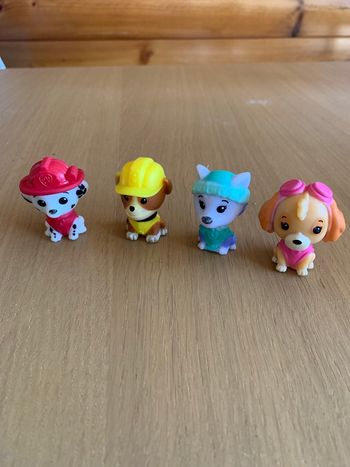 4 figurines en silicone pat patrouille