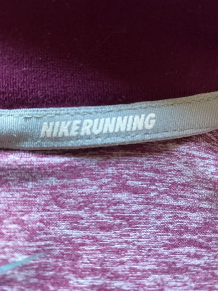 Haut de running Nike - photo numéro 10