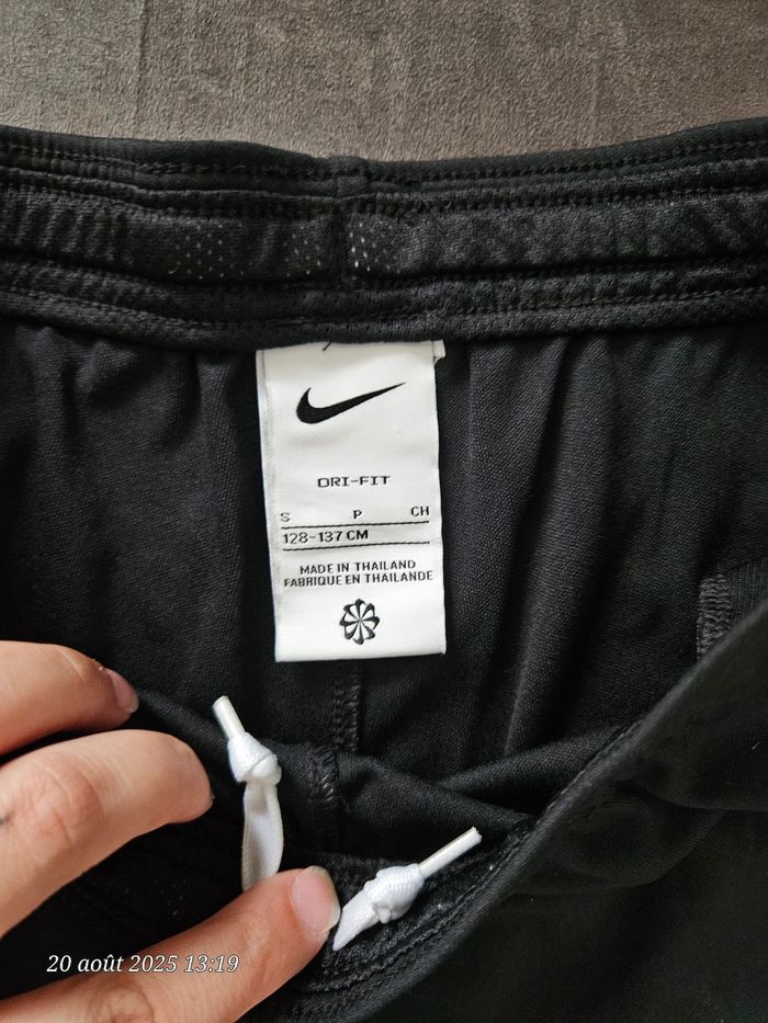 Jooging nike  demi saison - photo numéro 4