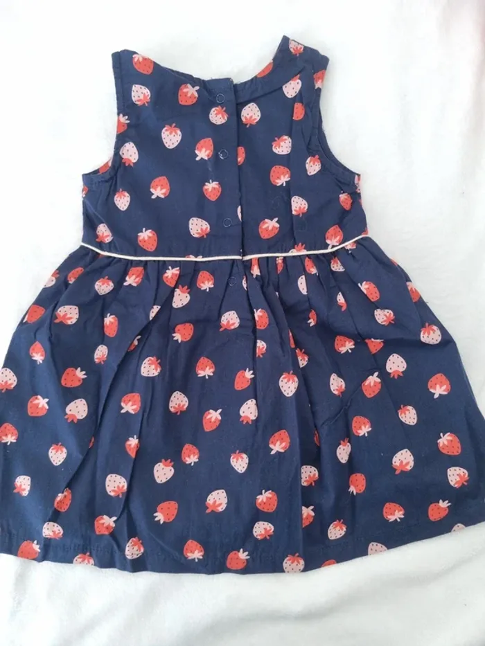 Robe taille 12 mois - photo numéro 2