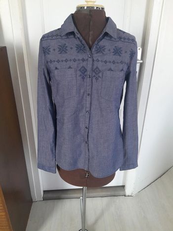 Joli chemisier Sud Express brodé effet jean boutons pressions