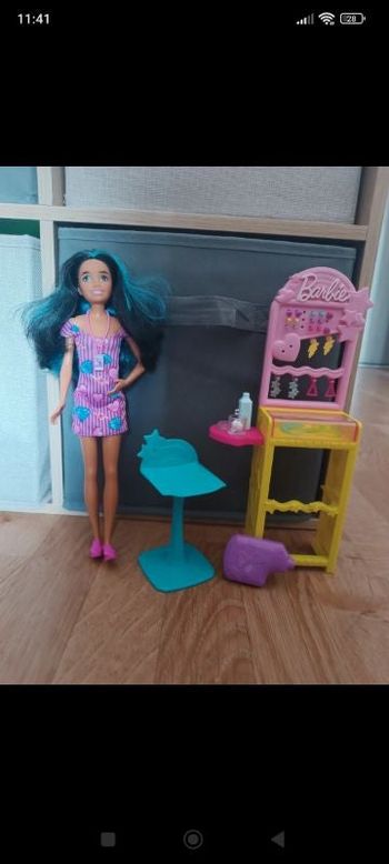 Barbie boucle d'oreille