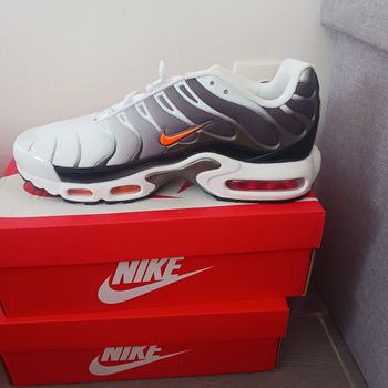 Nike tn