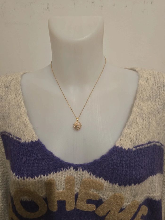 Magnifique collier neuf en acier inoxydable