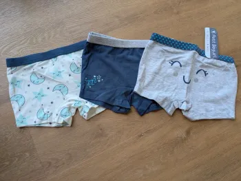 Lot 3 boxers 3 ans neuf
