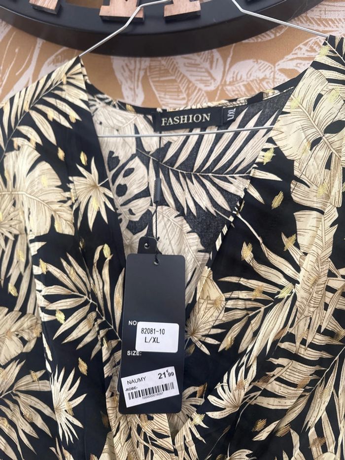 Robe longue L/XL neuve Naumy - photo numéro 5