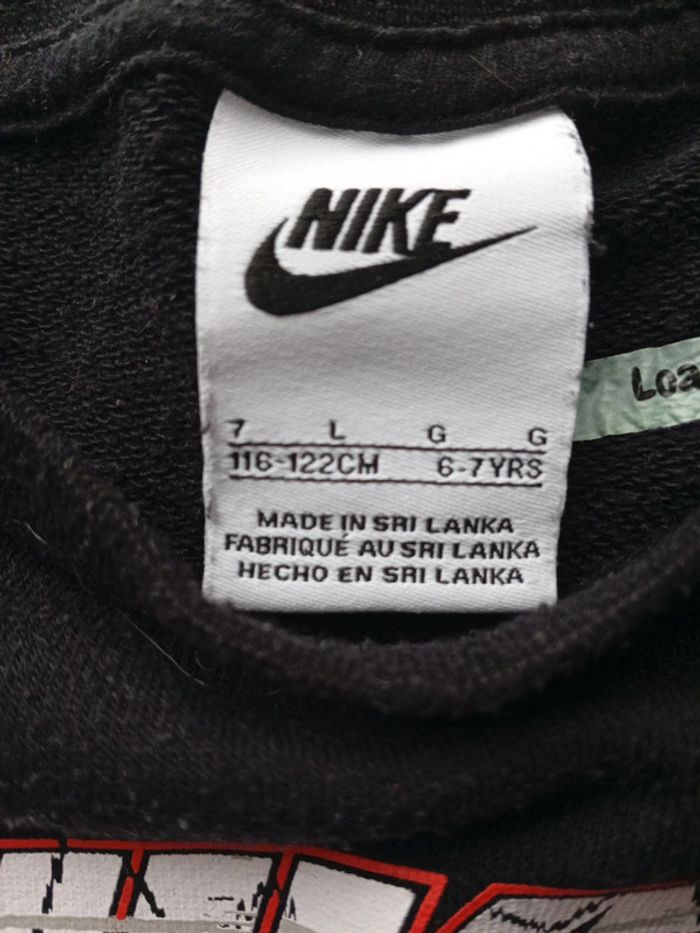 Sweat Nike noir taille 7 ans - photo numéro 4