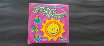 Le premier dictionnaire de bébé formes et couleurs