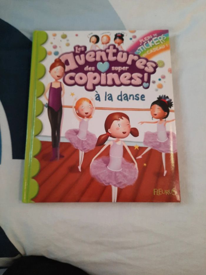 Les aventures des super copines