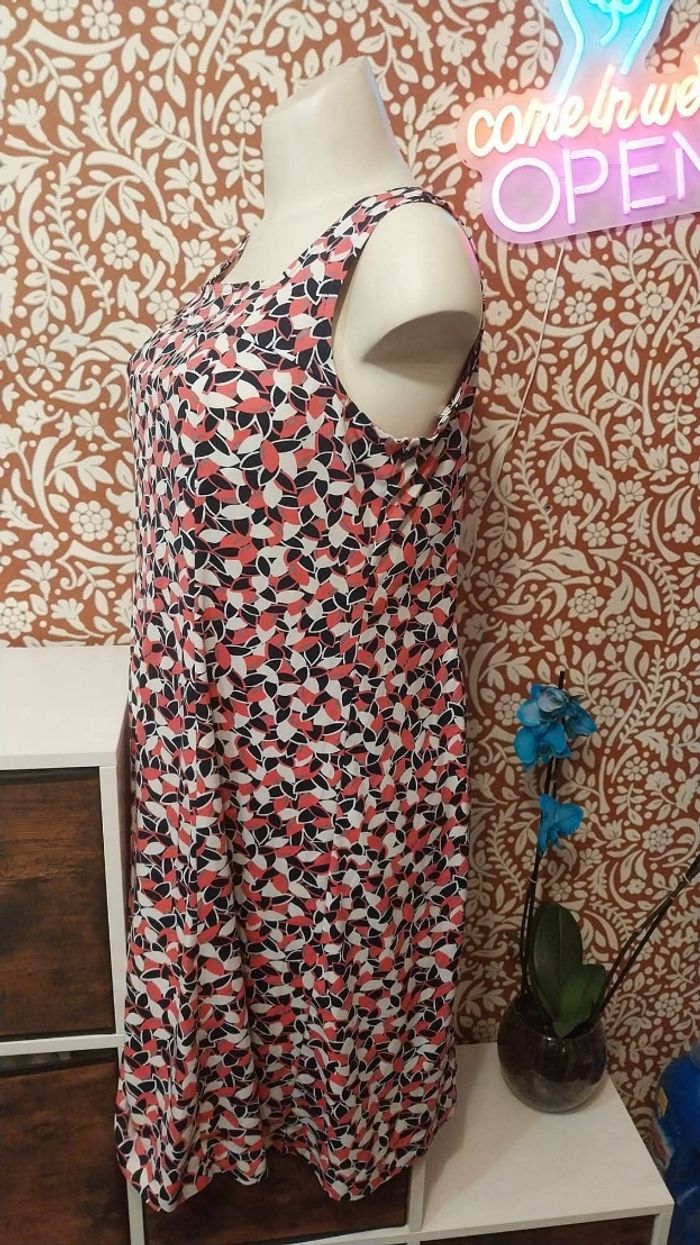 Robe été T.40/42je - photo numéro 2