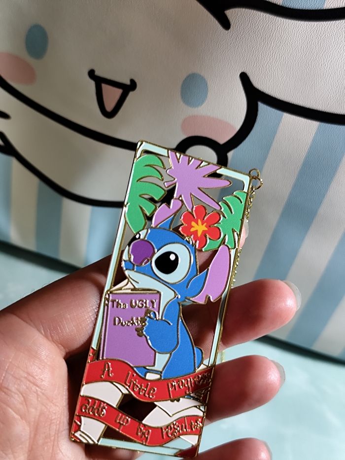 marque page en métal Disney Stitch hawaii - photo numéro 3