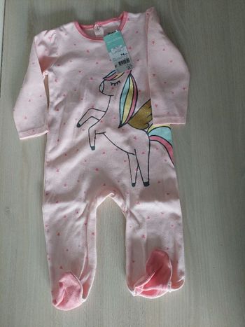 Grenouillère légère fille 9 mois