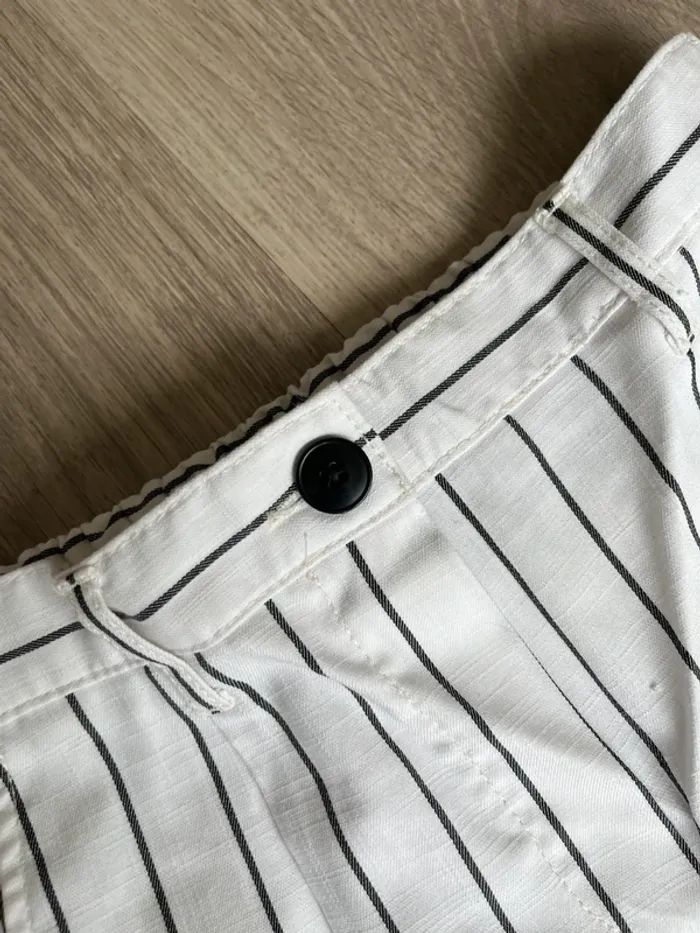 Pantalon Bershka rayé noir et blanc XS