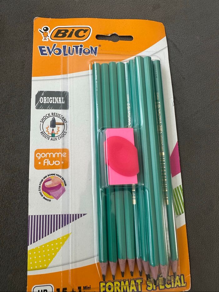 lot de 7 fournitures scolaires - photo numéro 7