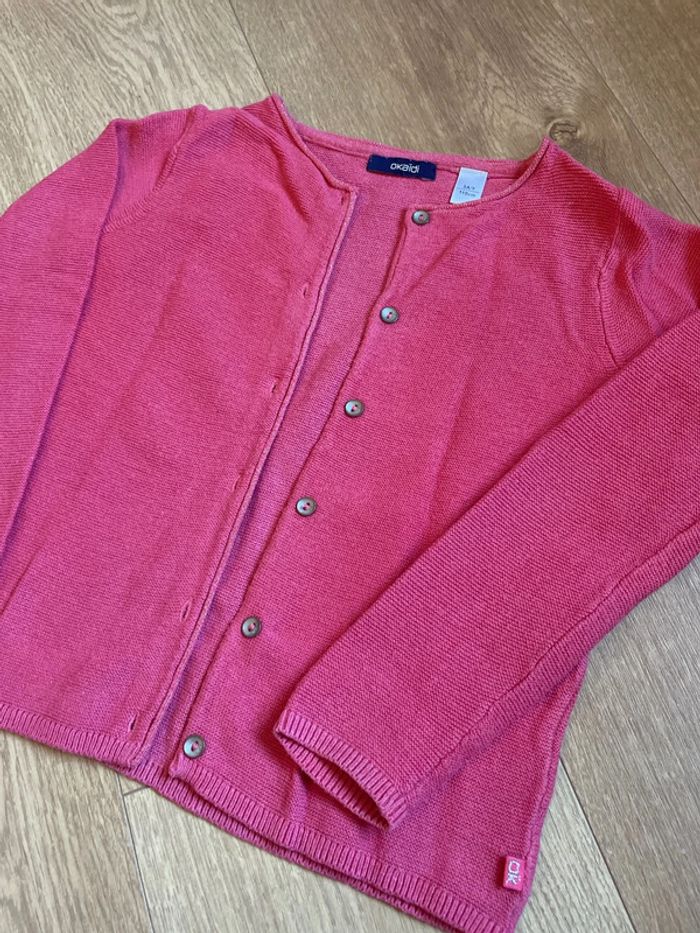 Gilet fille boutons, rose corail. Okaidi. 5 ans - photo numéro 2