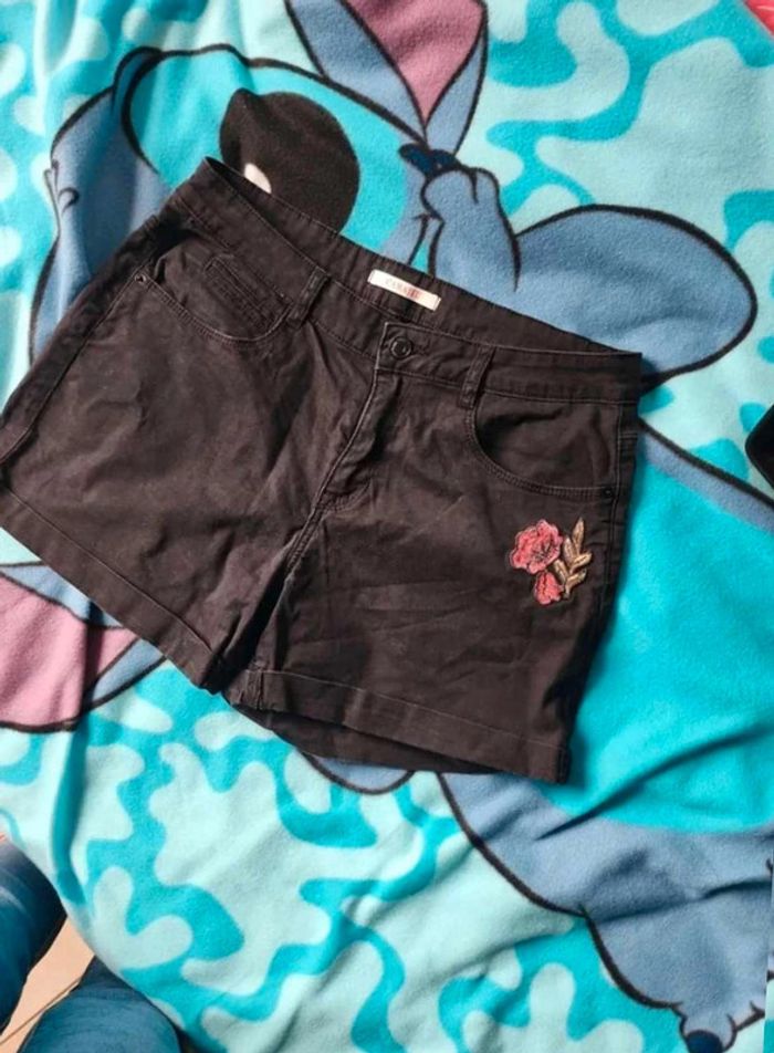 Short femme - photo numéro 2