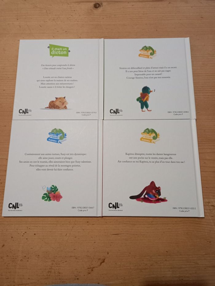 Lot de quatres petits livres pour enfants - photo numéro 2