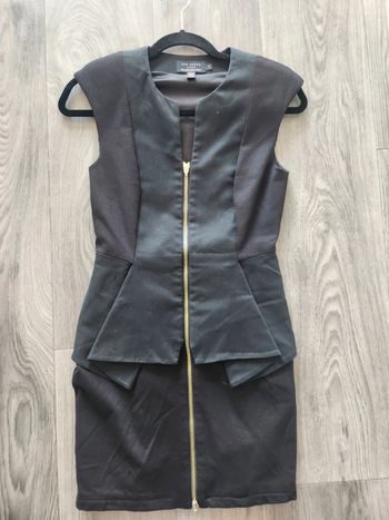Robe Ted Baker
