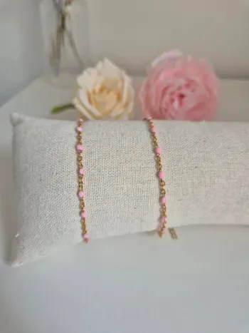 Lot de 2 bracelets en acier inoxydable dorée perles roses