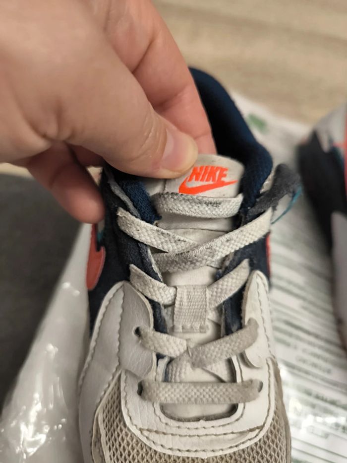 Baskets garçon lacets élastiques 28 Nike air - photo numéro 4