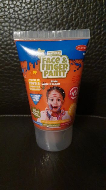 Tube de maquillage/peinture pour visage enfant de couleur rouge