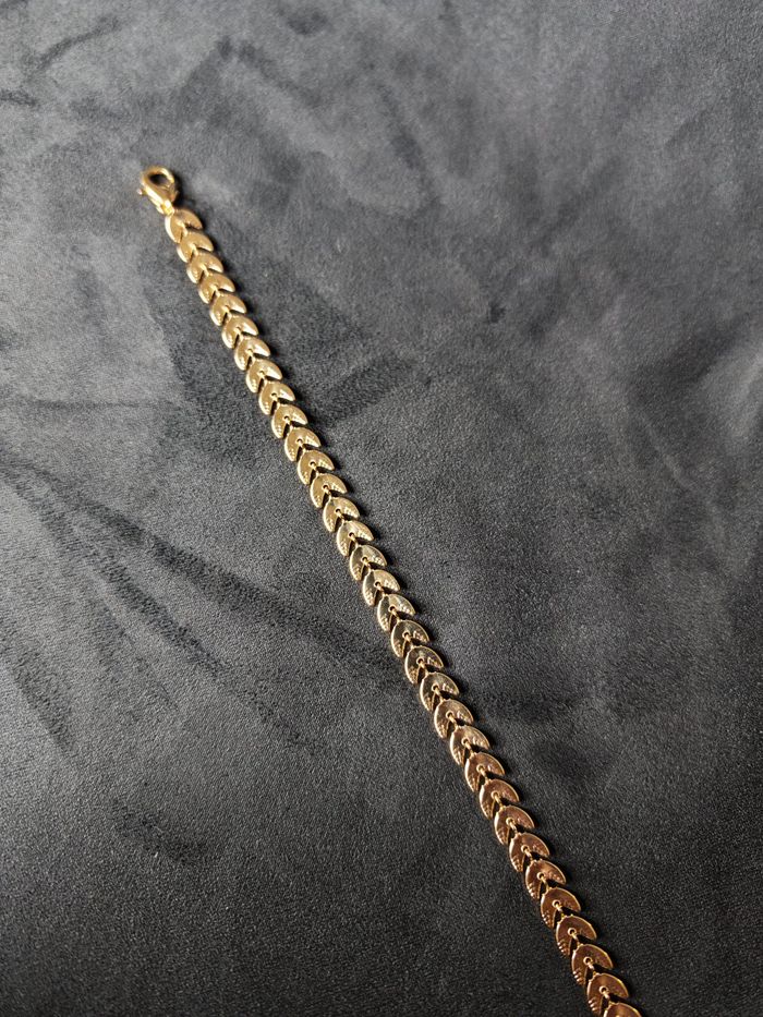 Bracelet doré maille épi chevrons – 21,5 cm –Jamais porté - photo numéro 8