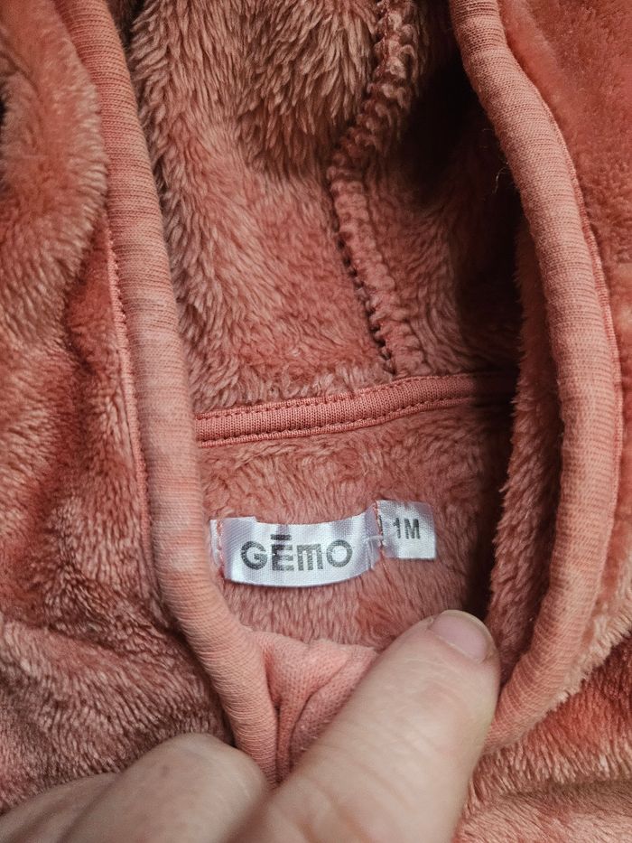 Gilet a zip 1 mois - photo numéro 3