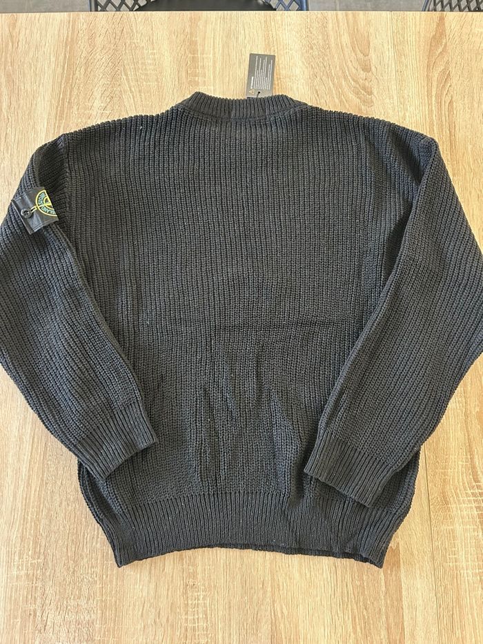 Pull stone island noir - photo numéro 4