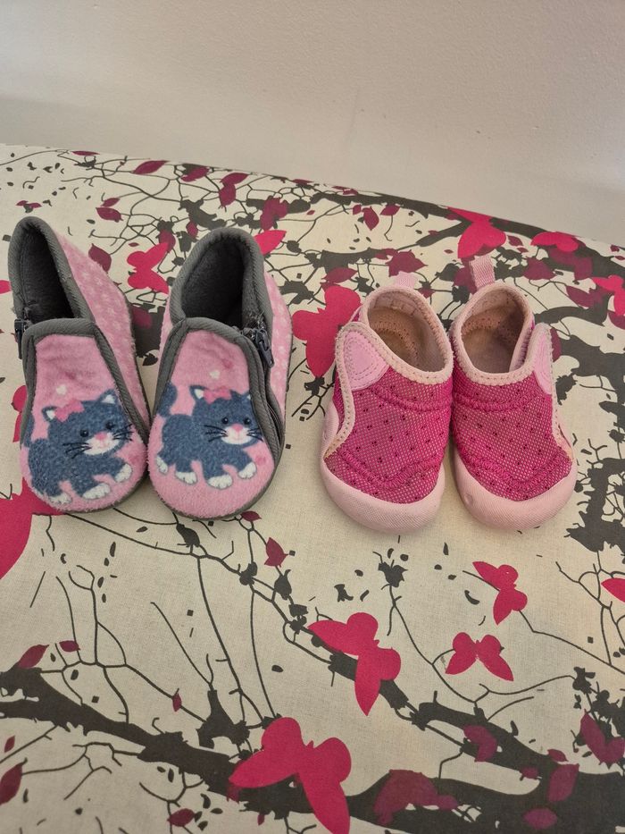 Lot Chaussettes et chaussons T18 à 23 - photo numéro 2