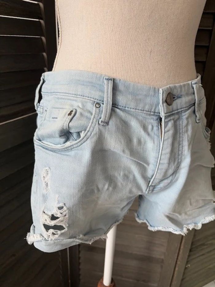 short H&M bleu clair taille 40 - photo numéro 3