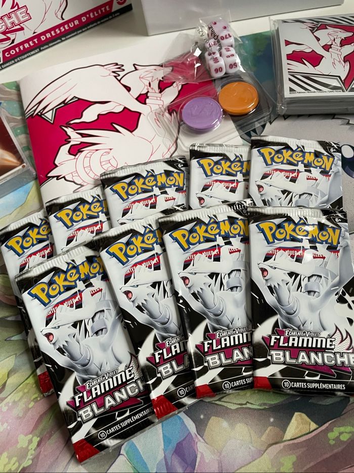ETB EV10.5 Flamme Blanche - 9 boosters + Goodies - Reconditionné - photo numéro 2