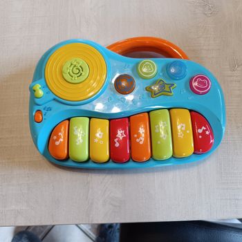 Piano bébé