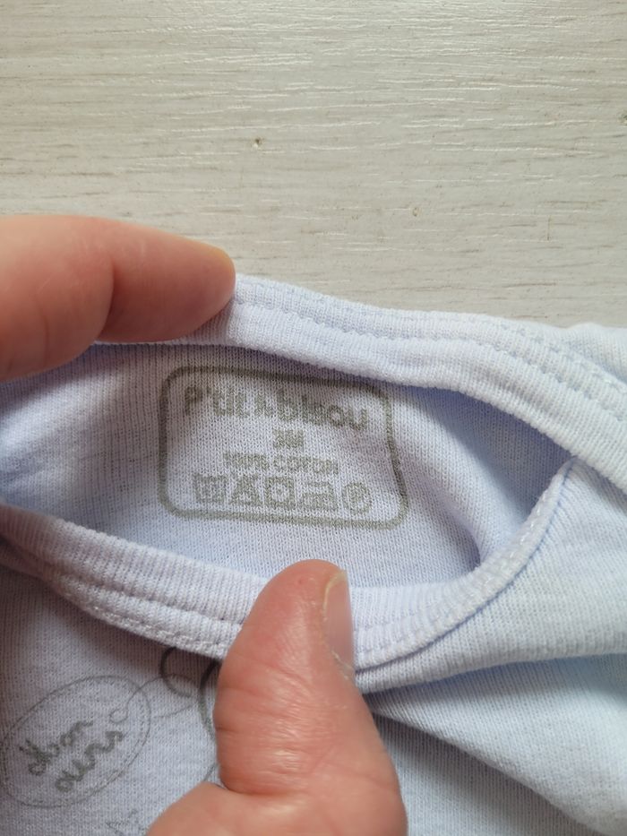 Lot 4 bodys P'tit Bisou 3 mois - photo numéro 7