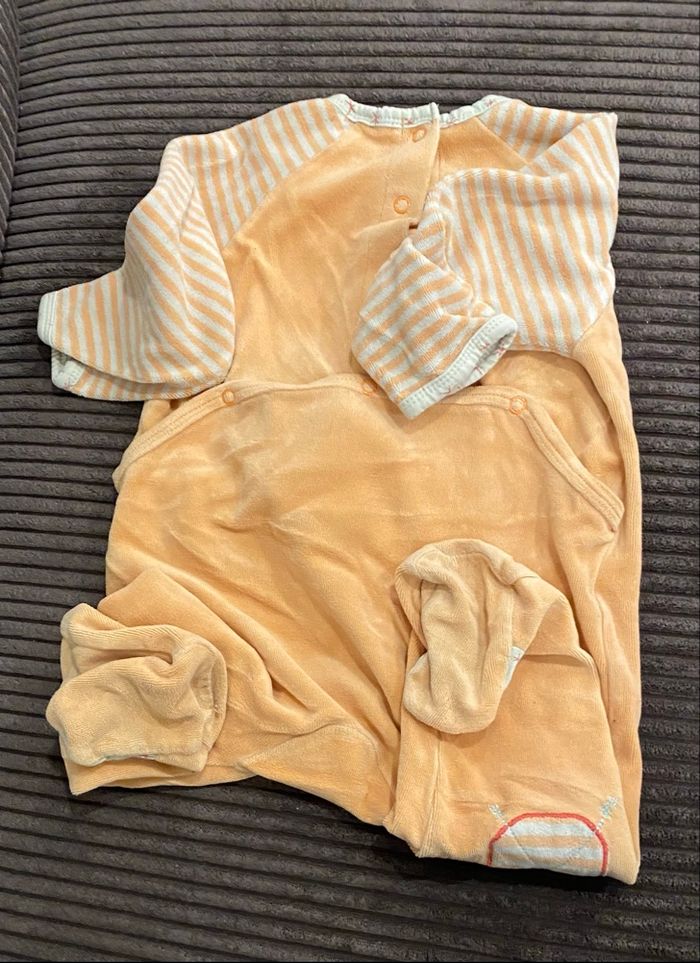 Pyjama 18 mois - photo numéro 2