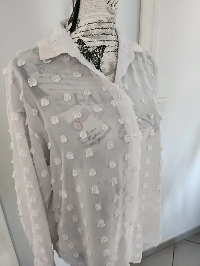 Superbe Chemise blanche habillée Zara de taille 36 - photo numéro 2