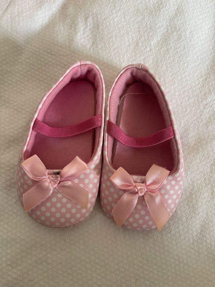 👶 Lot chaussures bébé fille – Taille 3-6 mois - photo numéro 6