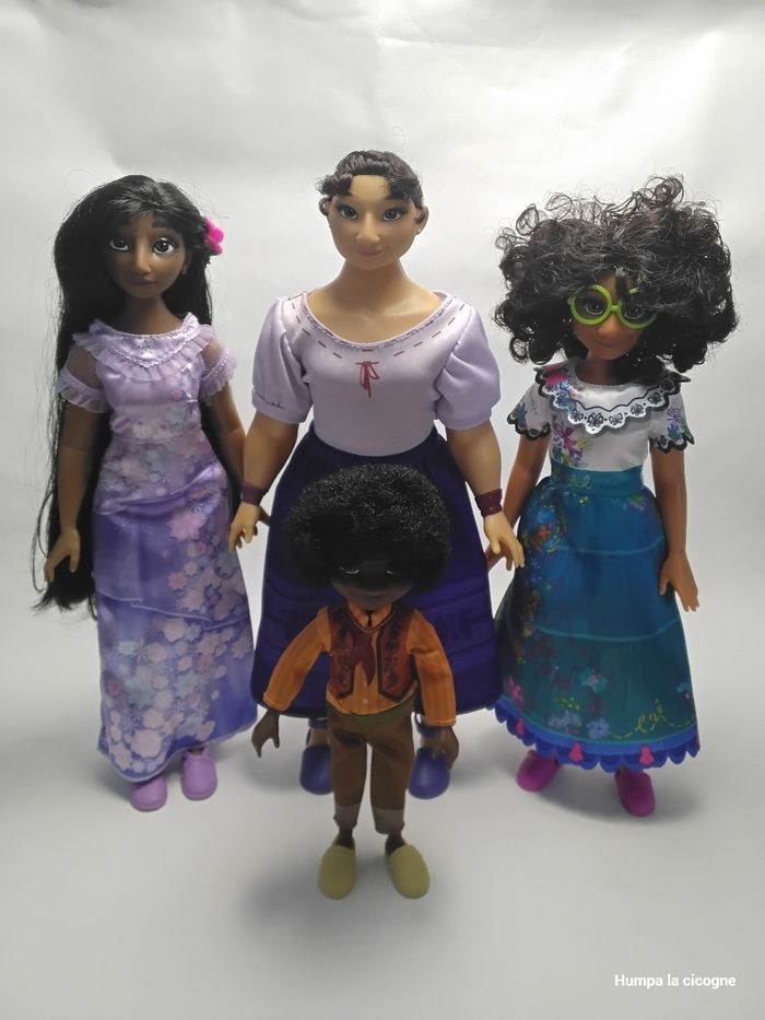 Pack 4 poupées Encanto (P002)