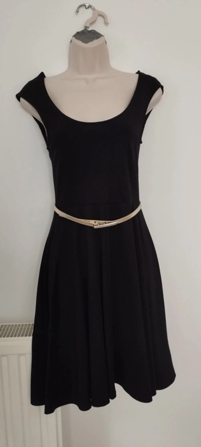 Robe noire taille 34